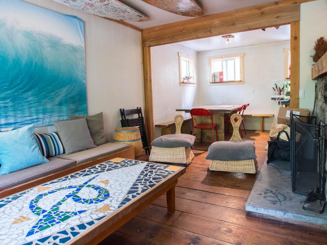 Surfs Inn Rainforest Cottages Ucluelet Esterno foto