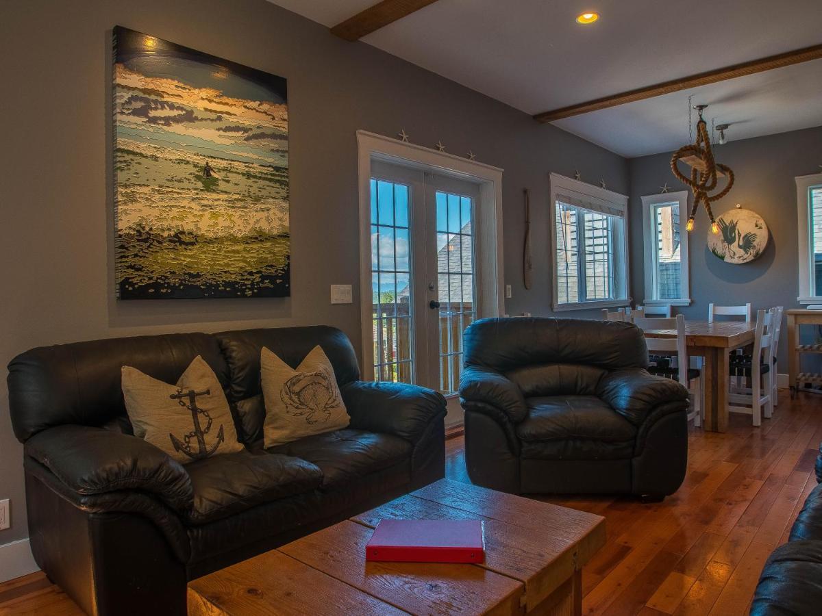 Surfs Inn Rainforest Cottages Ucluelet Esterno foto